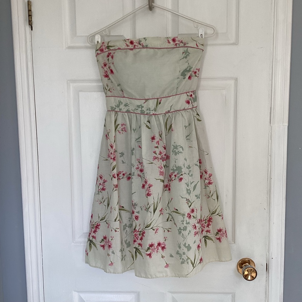 🛍️5/💲20🛍️ ALYN PAIGE cotton strapless floral dress (#i100)